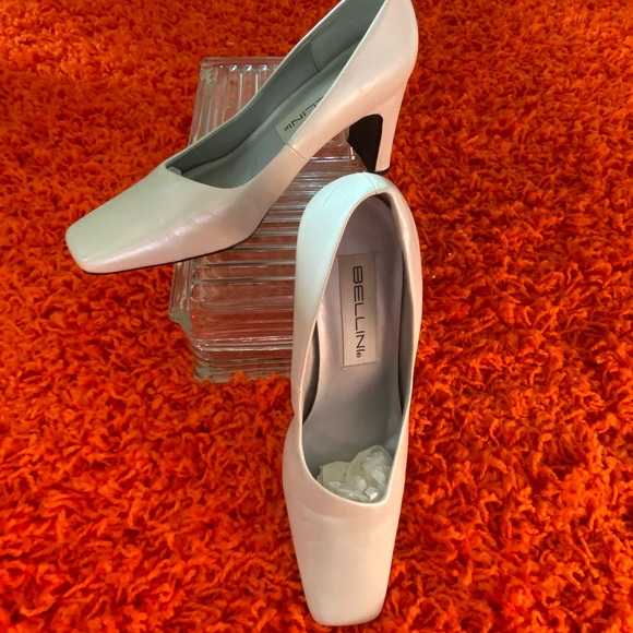 Bellini Shoes - 90s Leather Pumps 3” heel Wide & Thin heel Square Toe Unique Pearl